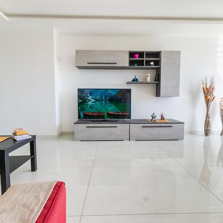 New Spacious Apartment With Amazing View Bugibba Сент-Полс-Бей Экстерьер фото
