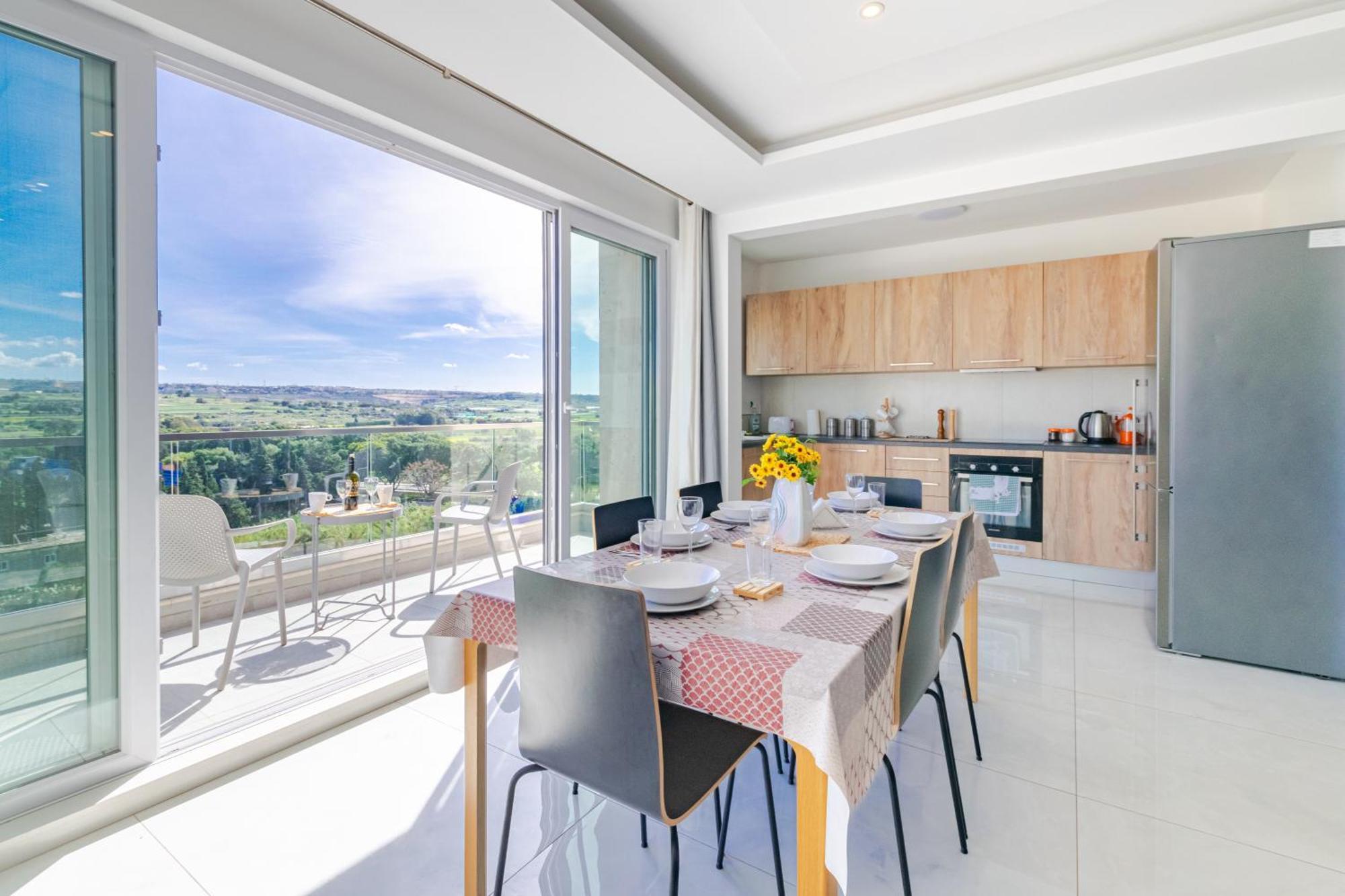 New Spacious Apartment With Amazing View Bugibba Сент-Полс-Бей Экстерьер фото
